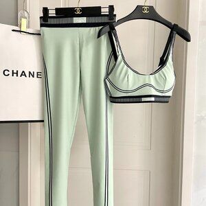 ALO Yoga Green Activewear Set Sz M